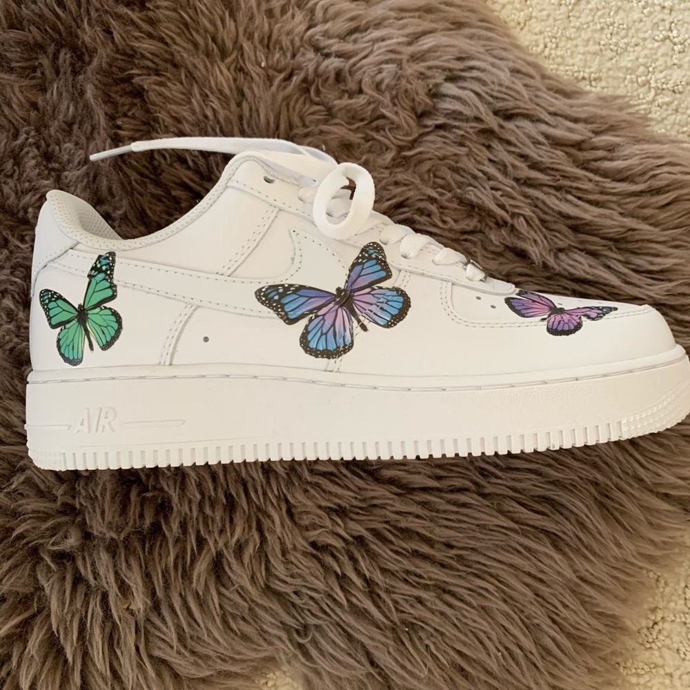 NEWDrip creation pastel butterfly shoes